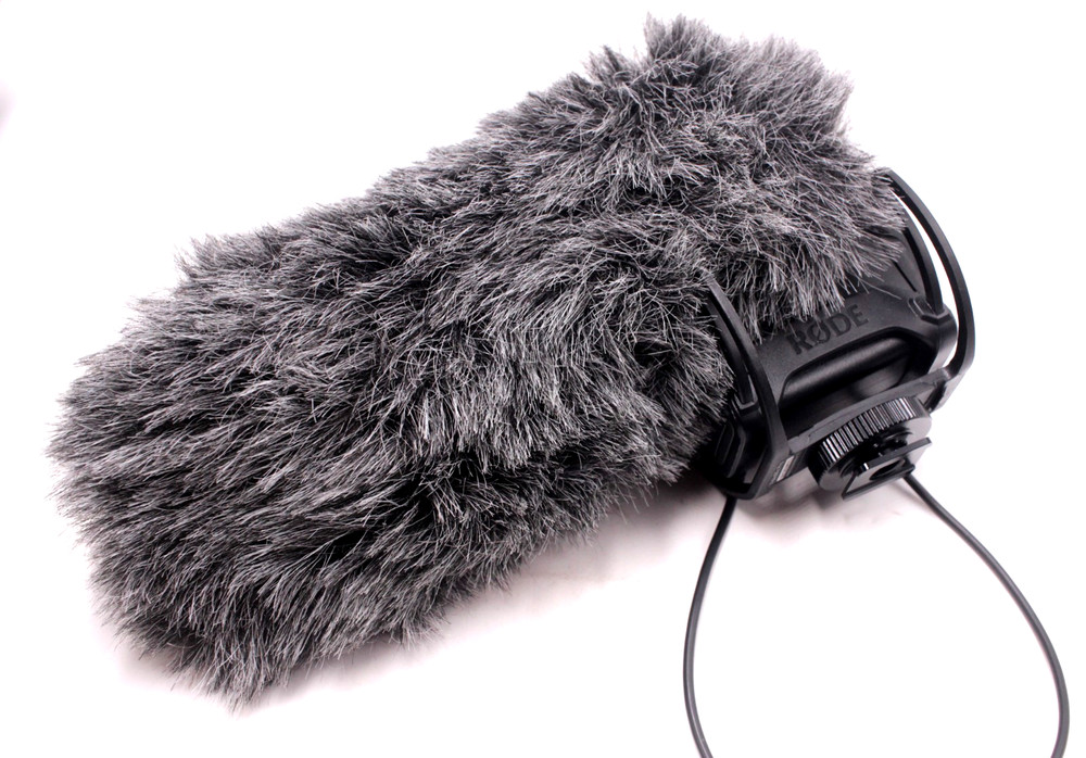 Rode VideoMic Pro On-Camera Shotgun Microphone - INCLUDES DEAD CAT