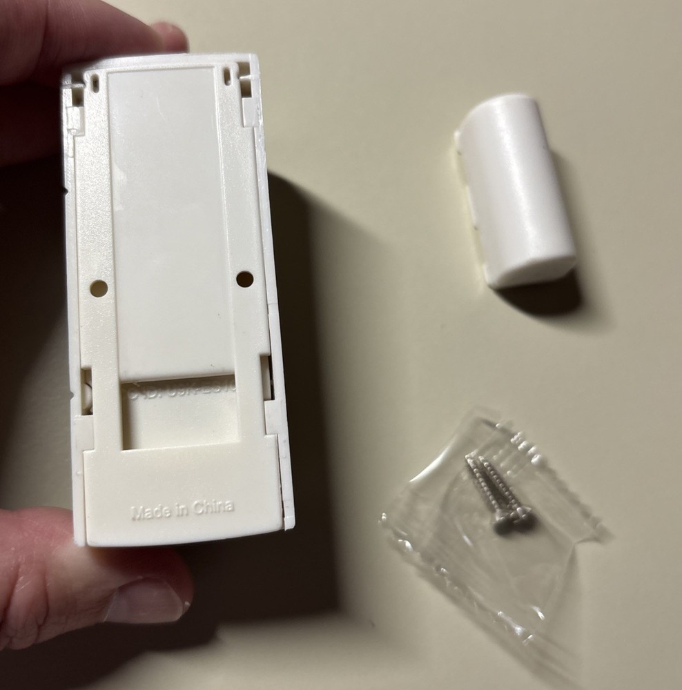 5 SimpliSafe Gen 1 Entry Sensor Model ES1000 White Working Great