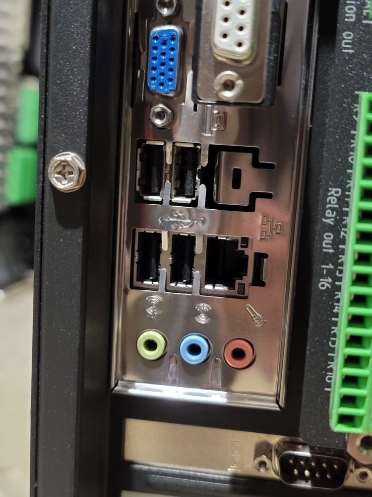 Bosch Digital Video Recorder(DB18C3100R2)