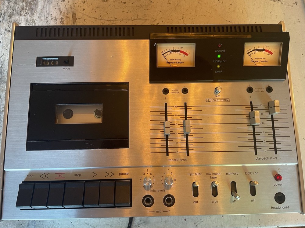 Harmon Kardon Tape Deck HK2000 With Manual