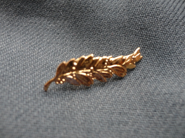 Golden War Cross Palm*