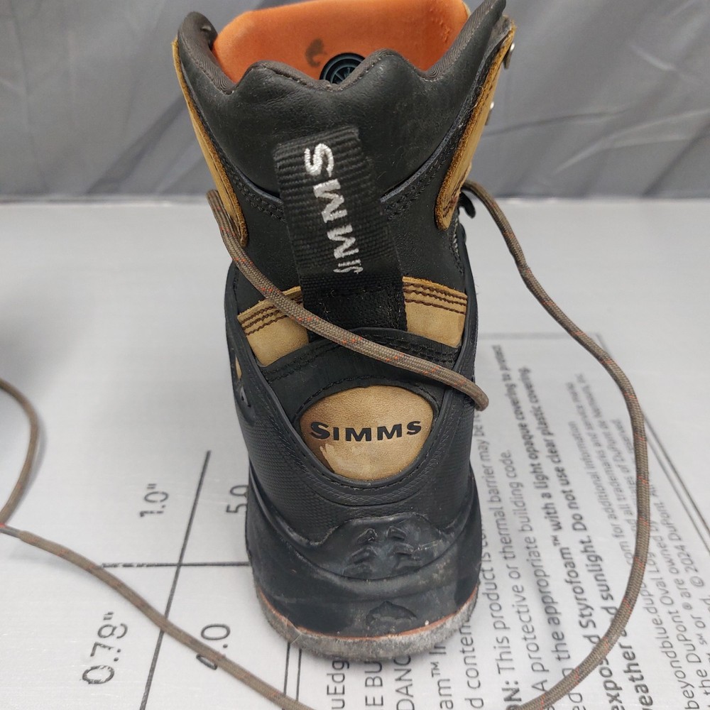 Simms guide boots felt sole with waders