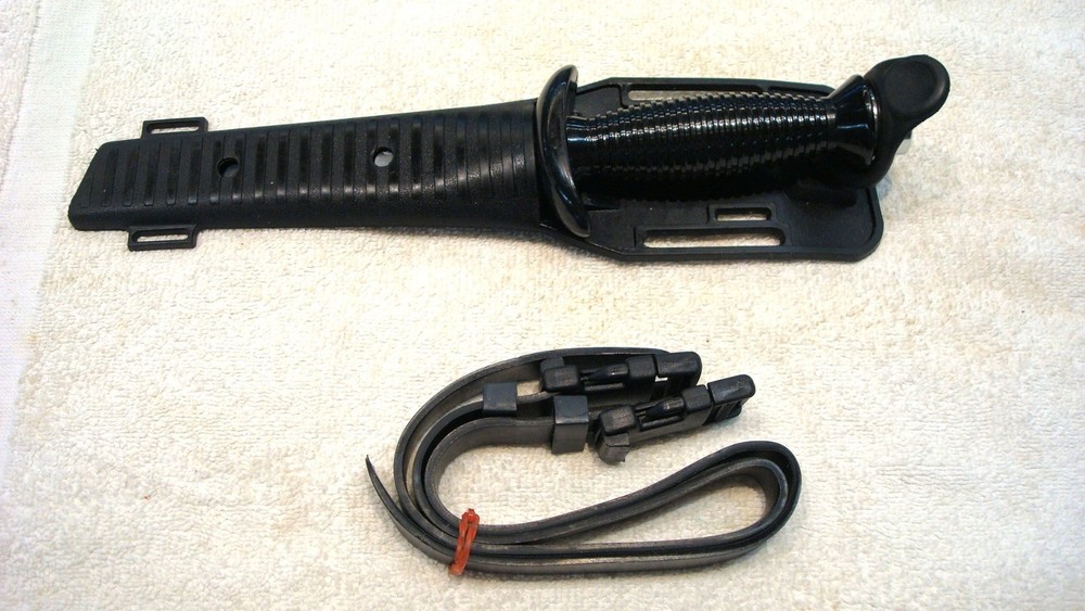 DIVERS KNIFE