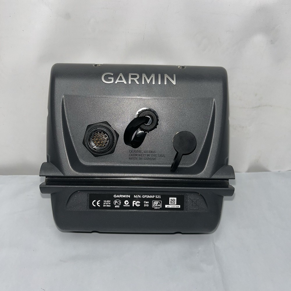 Garmin GPSMAP 521 Chartplotter Fishfinder w/ Mount, Cable, Cover & Chart Card