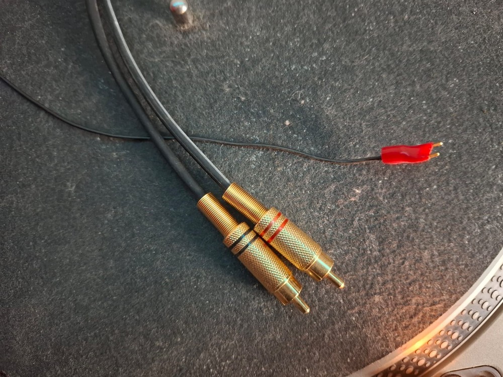 Technics SL-1200MK2 DJ Turntable - Silver