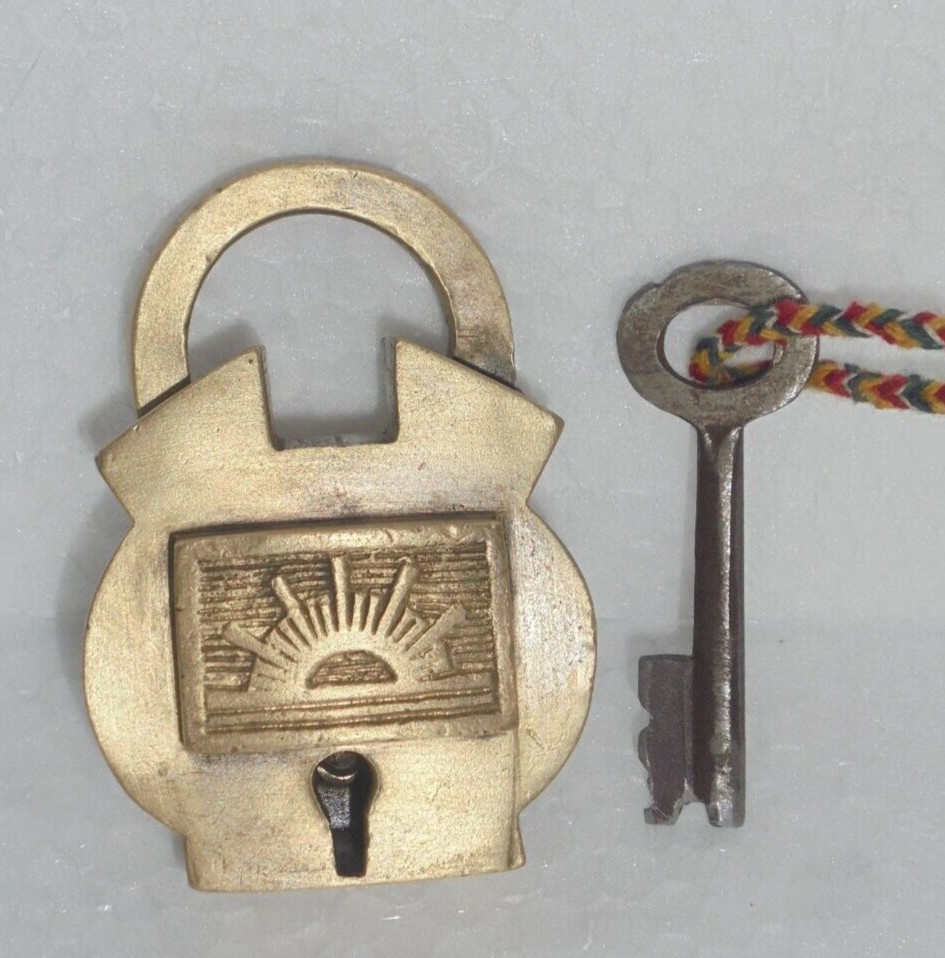 Vintage Brass Sun Engraved Handcrafted Fine Quality Solid Heavy Padlock