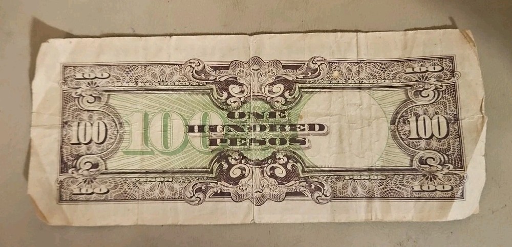 Philippines 100 Pesos Note