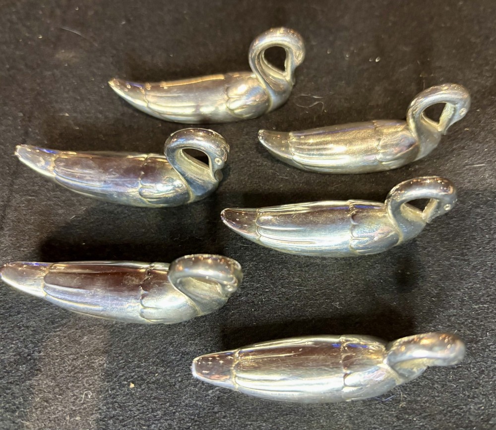Set of 6 Art Deco Silverplate Swan Knife Rests - Tableware