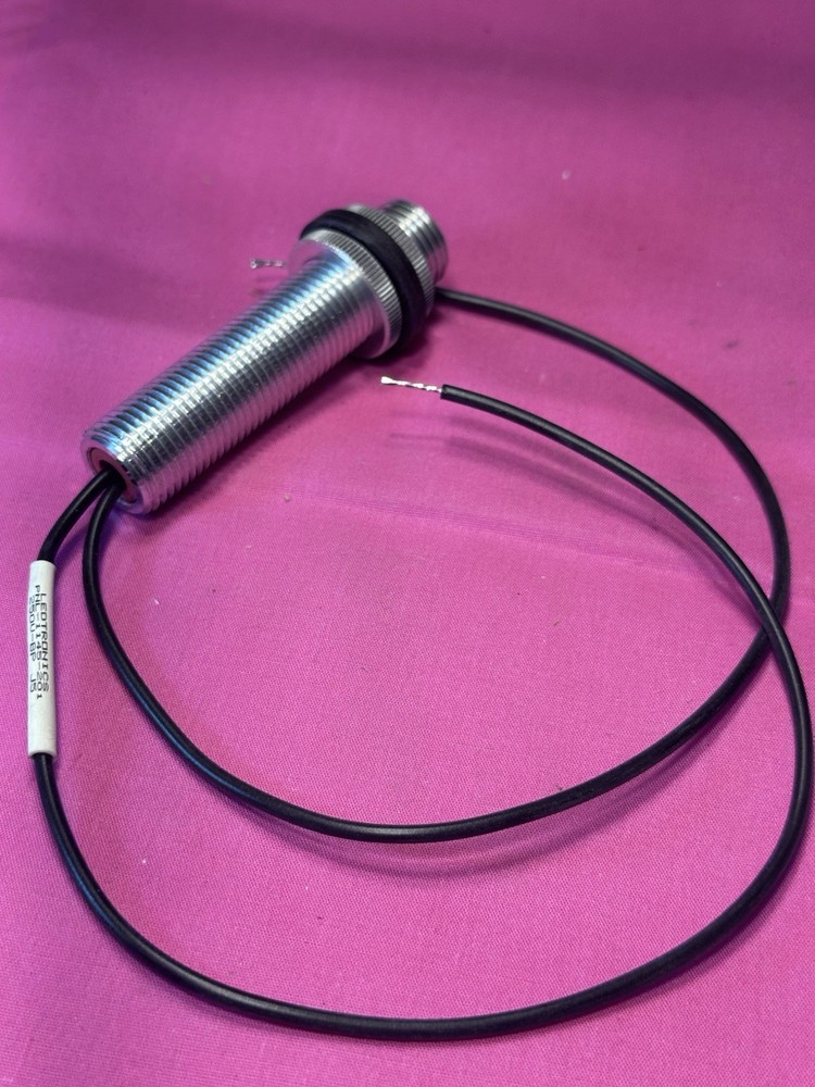 Ledtronics PNL-1145-201 (missing The Red Cap. )