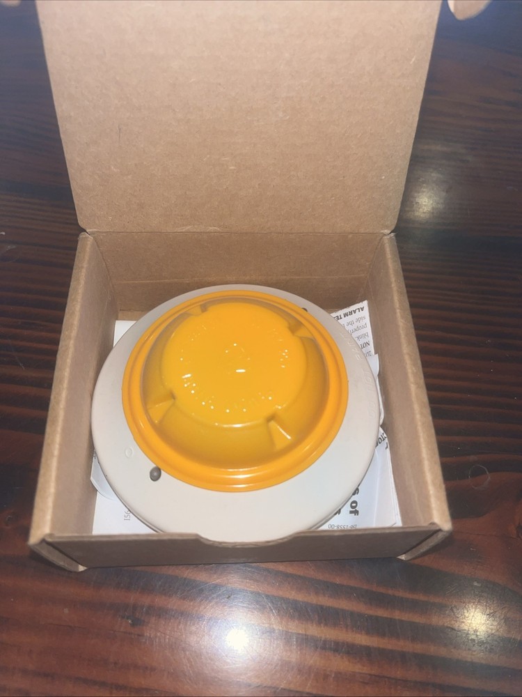 System Sensor 2D51 Photoelectric Smoke Detector Head