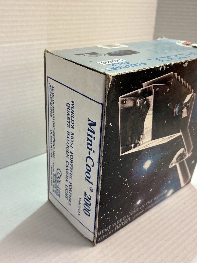 Mini Cool AC/DC Video Light C4460 Pack Vintage Original Box UNTESTED
