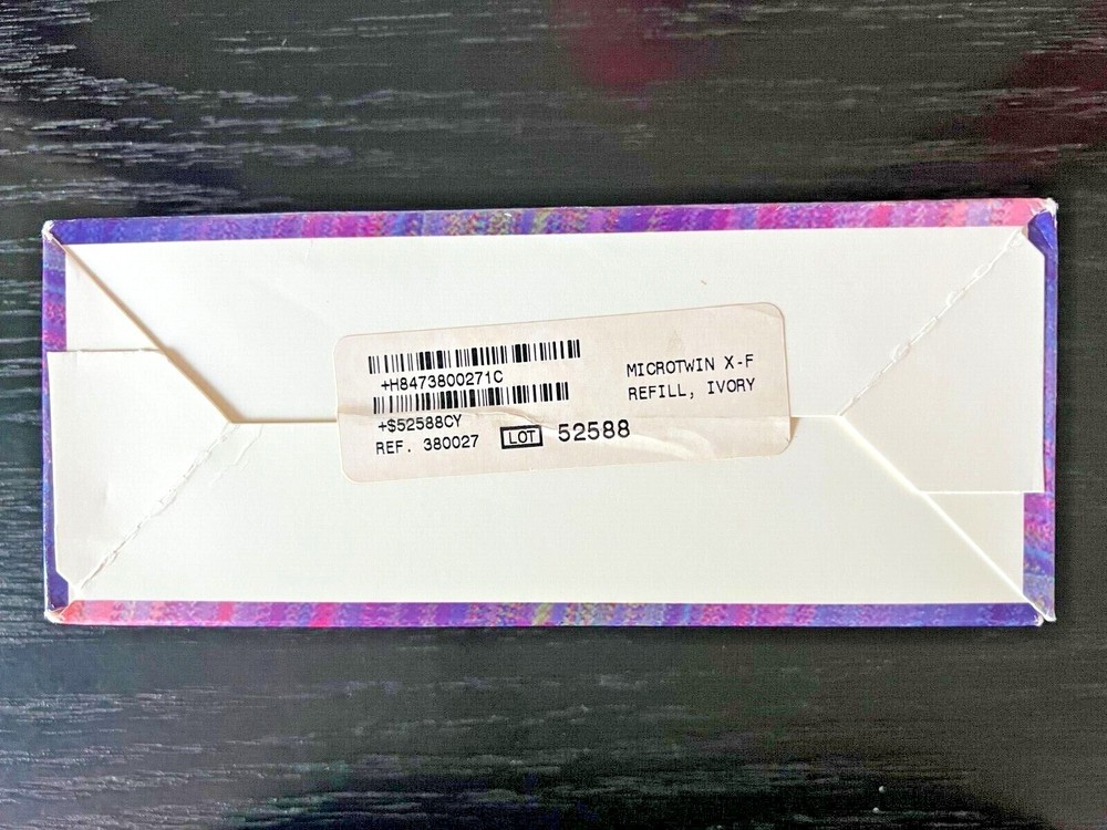 BENDA MICROTWIN EXTRA-FINE, DOUBLE-ENDED MICRO APPLICATOR - Centrix