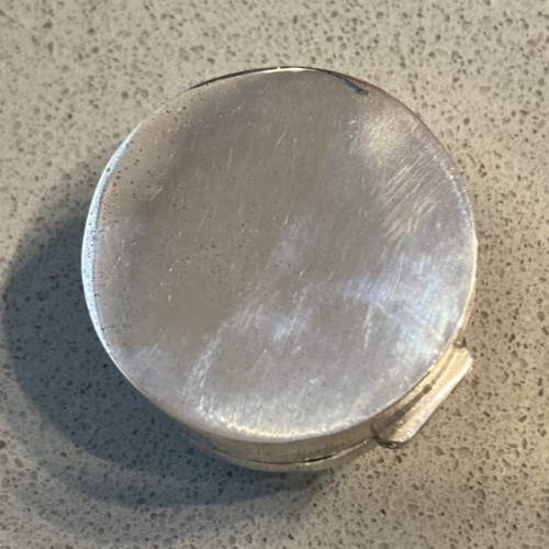Vintage 925 sterling repousse domed small box for gifts, notes, pills, etc