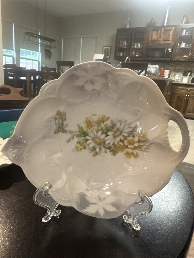 Bone China Plate With Flowers