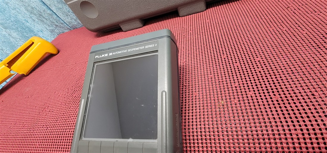FLUKE 98 AUTOMOTOVE SCOPEMETER SERIES II OSCILLOSCOPE READ DESCRIPTION
