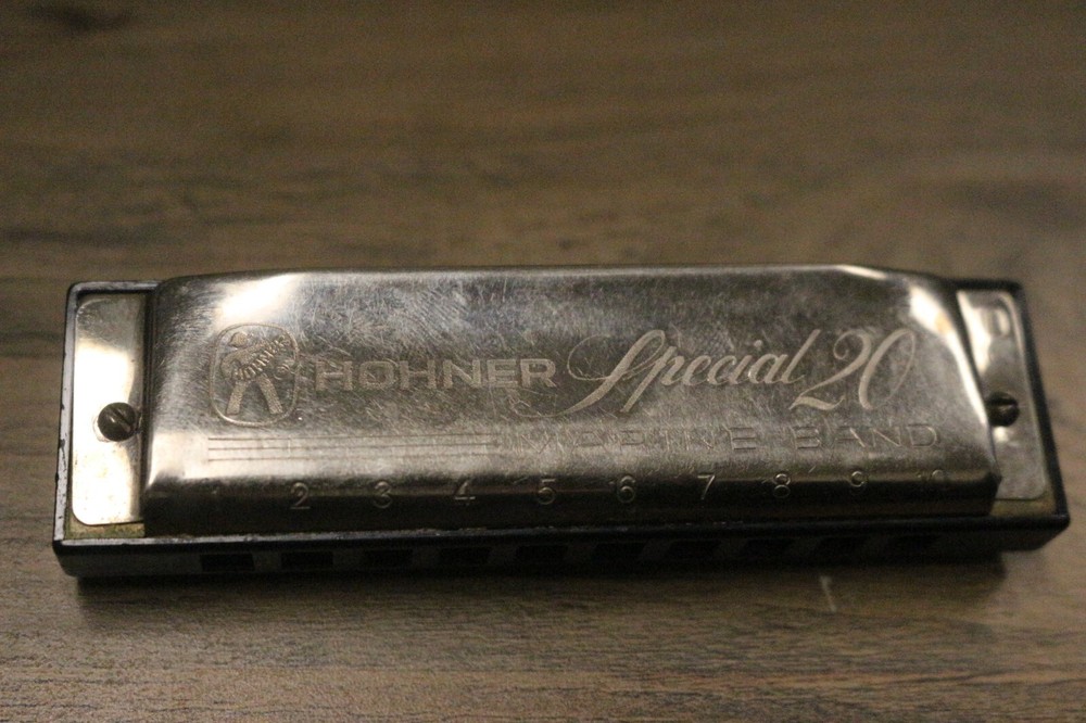 Vintage Hohner Special 20 Harmonica