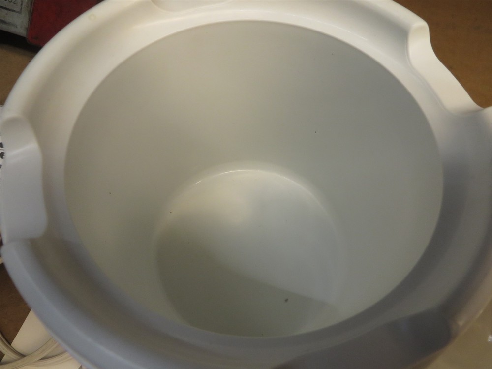 SALTON YOGURT MAKER # YM9