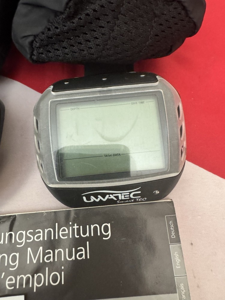 SCUBAPRO SMART TECH DIVE COMPUTERS 2 AVAILABLE NEED BATTERIES…SOLD SEPARATE