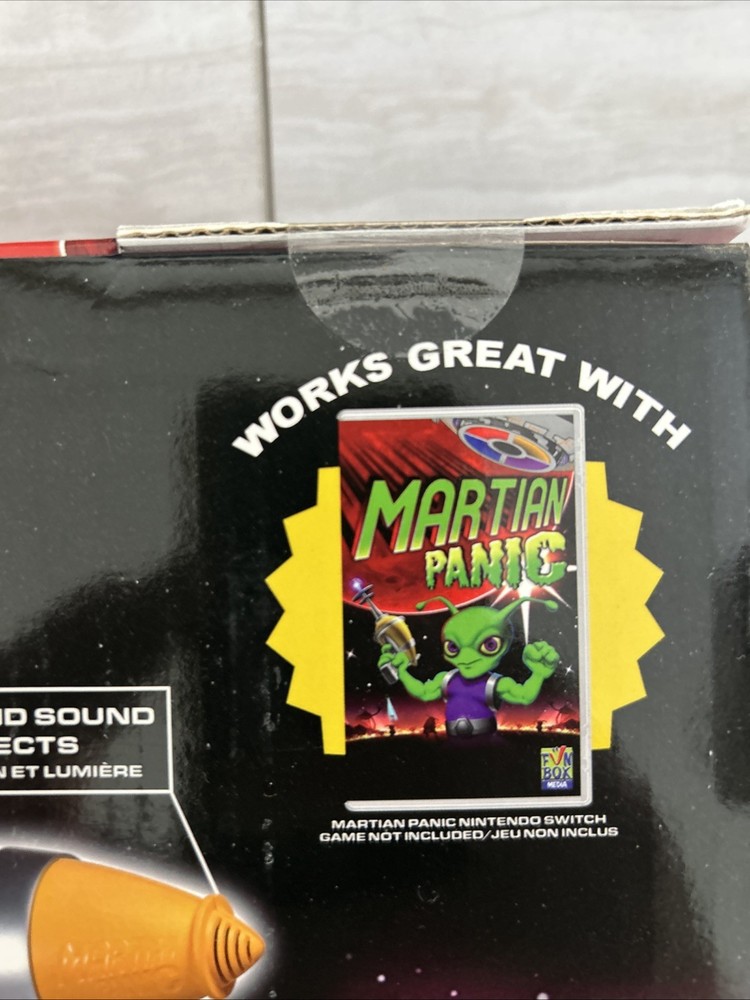Martian Panic Alien Blaster – Nintendo Switch Compatible (Light & Sound) – New