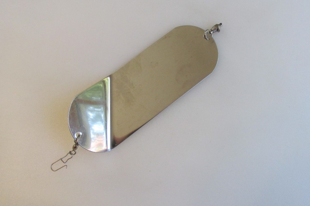 Drawer #56 Stinger Slasher Dodger 7" Flasher Good Condition