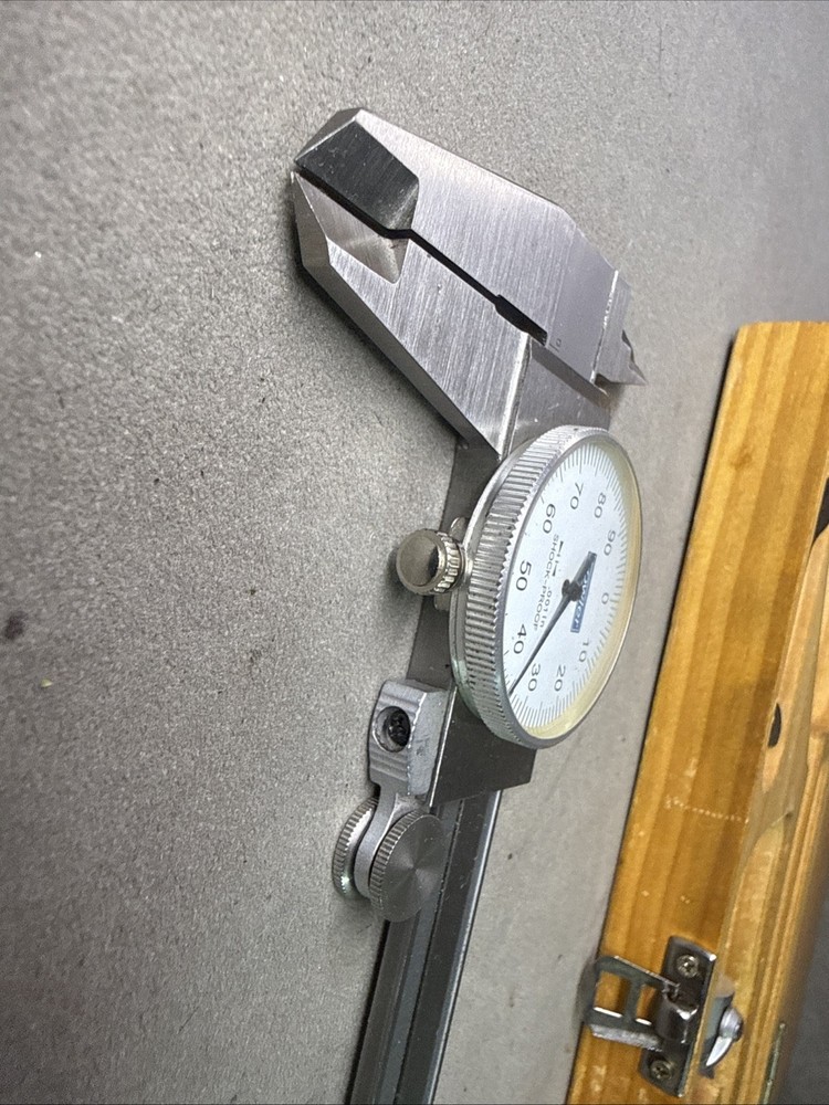 Fowler 9” Dial Caliper .001” Shock-Proof Machinist Measuring Tool W/ Case