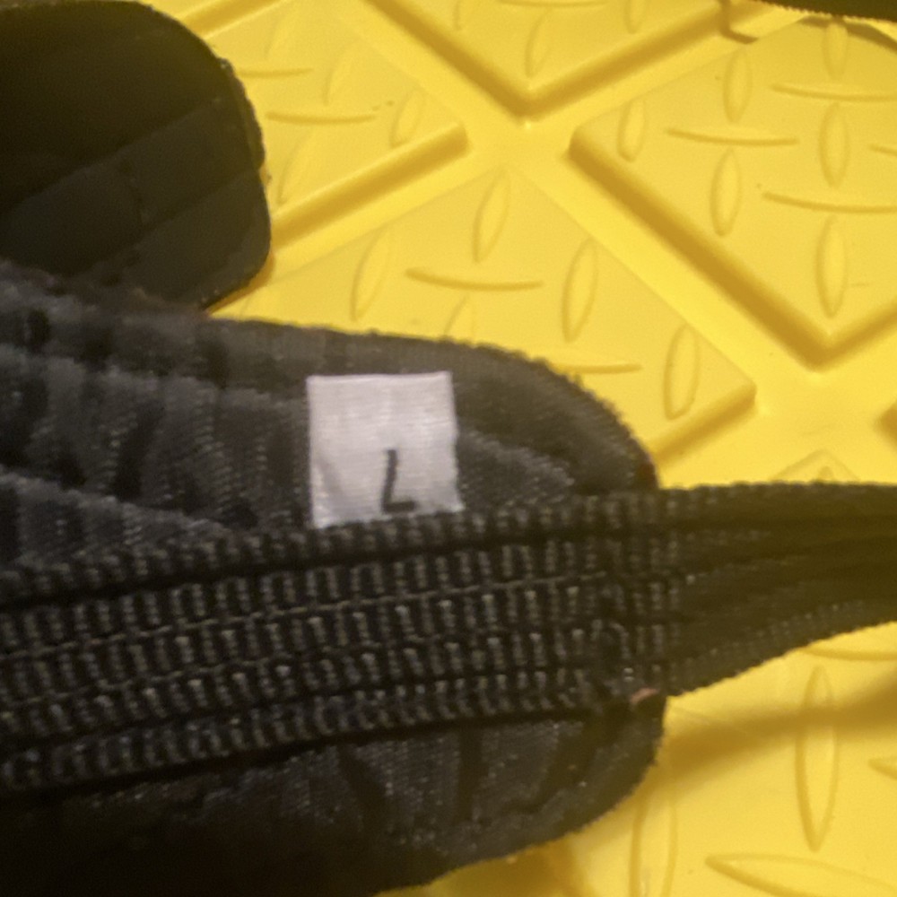 Silverado Nylon Dog Muzzle Black Adjustable Strap Size L