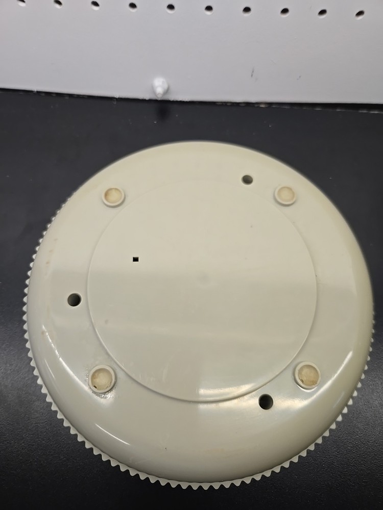 1970's Vintage Kitchen Scale