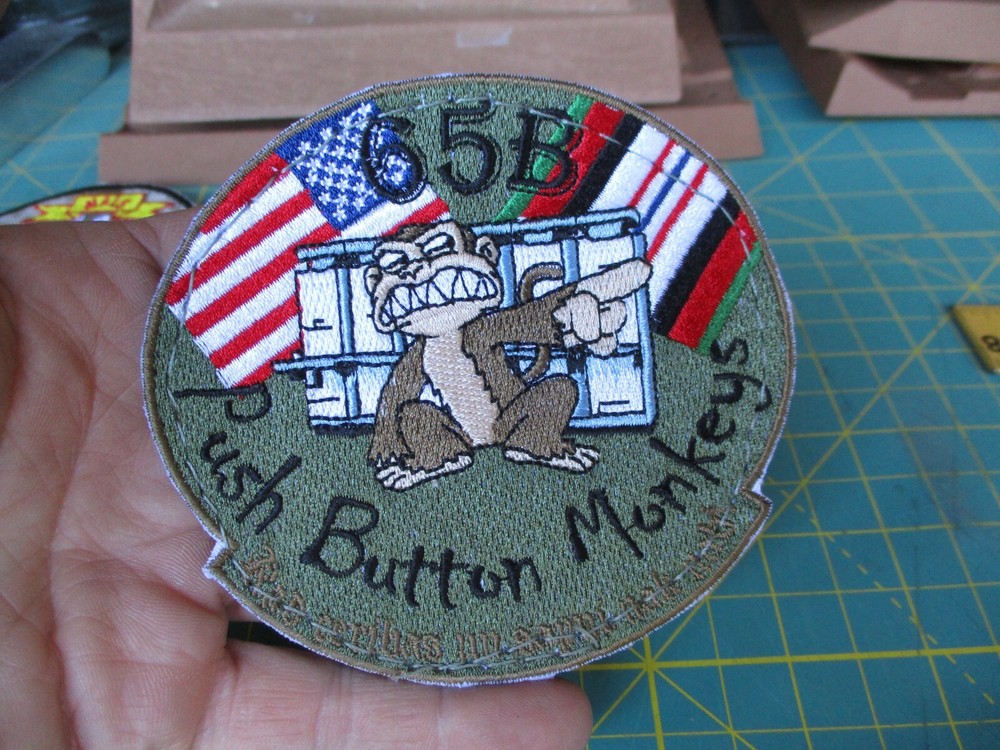 Unknown Iraq, OIF Theater Made 65B PUSH BUTTON MONKEYS Squadron Type Patch, USMC