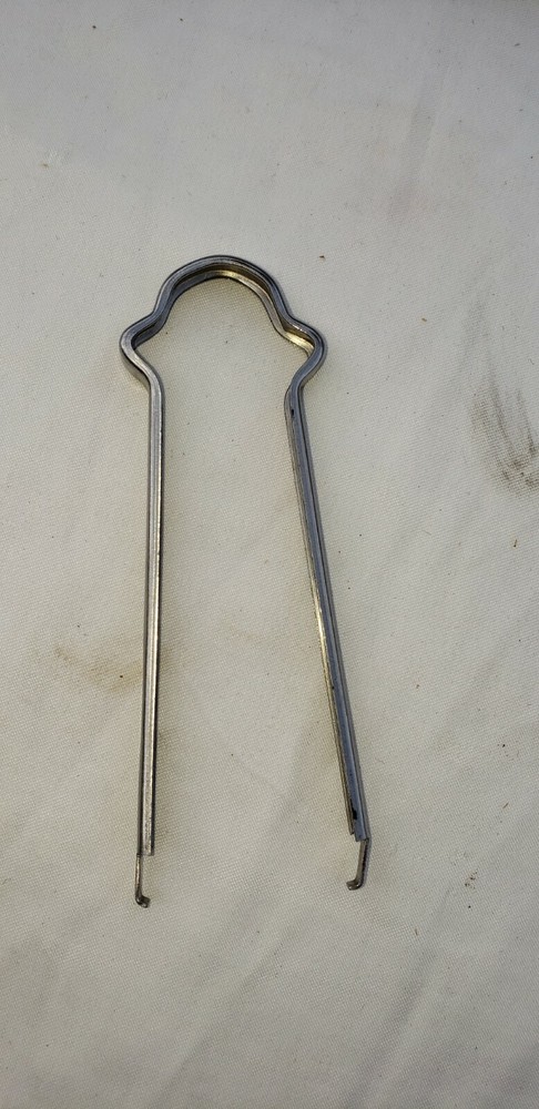 Chip Puller Tool