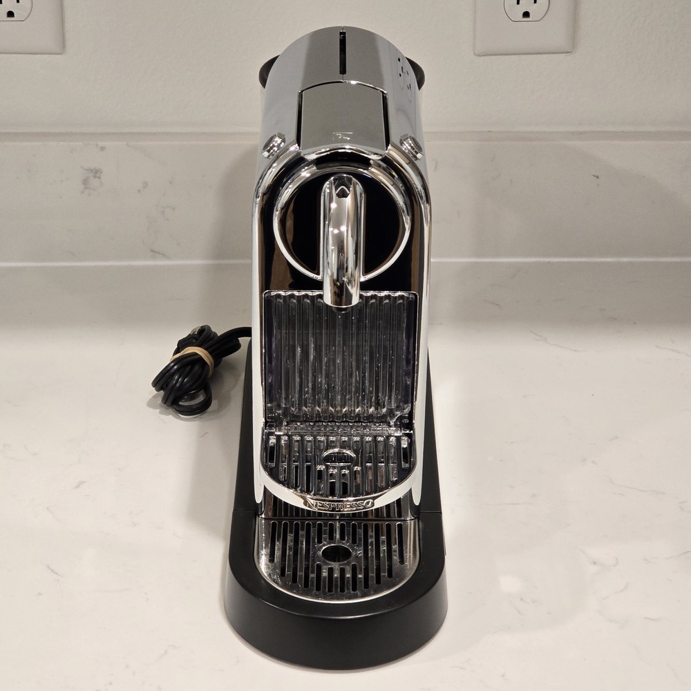 Nespresso CitiZ Chrome Espresso Machine, Type D111 - RARE