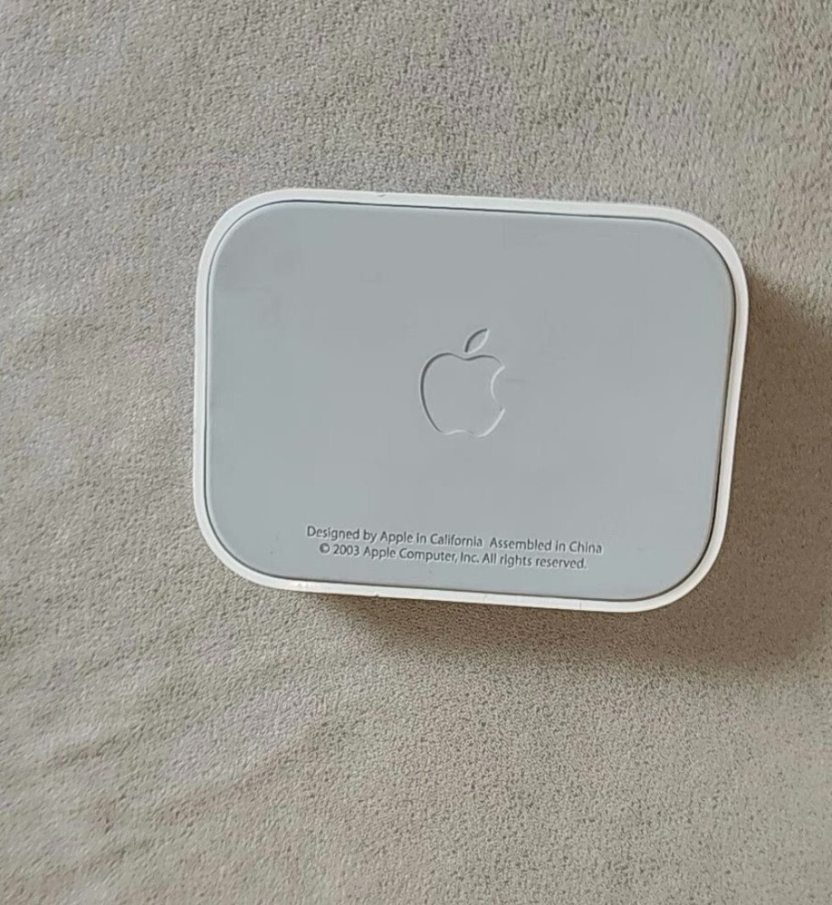 2003 Vintage Apple Dock For iPod 4th Generation M9602G/A