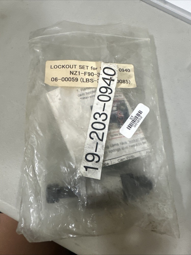 UNIX LOCKOUT BLOCK KKT121.9