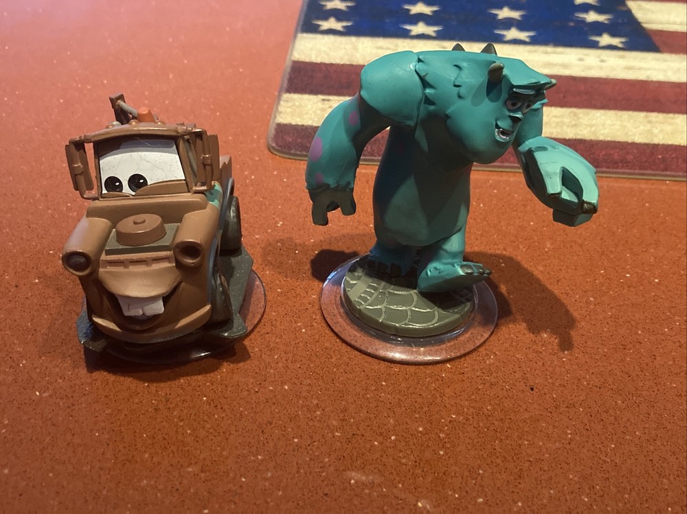 Disney Infinity 1.0 MATER & SullyCharacter Figure