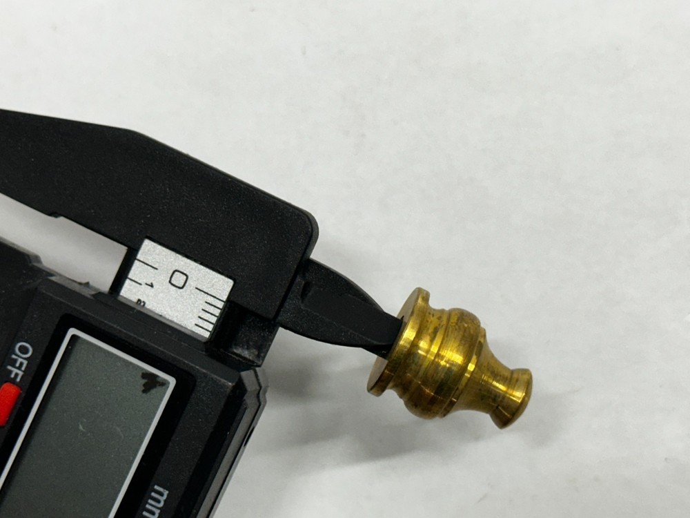 100pc BULK 11/16" Height 1/4-27F Thread Solid Brass Pyramid Lamp Finial Cap Nut