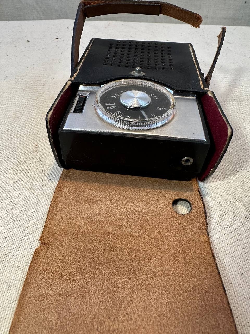 Vintage York 10 Ten Transistor Radio Japan NOT WORKING w/ Leather Case 030 048