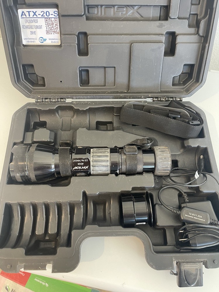 Larson Electronics 20w HID explosion Proof Rechargeable Flashlight