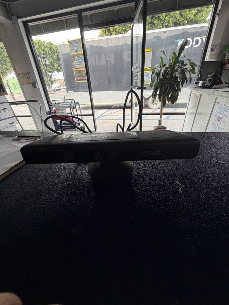 Microsoft Xbox 360 Kinect Motion Camera Sensor Black Wired for Console