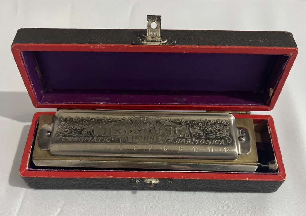 M. Hohner The Super Chromatica "C" w/Red Case