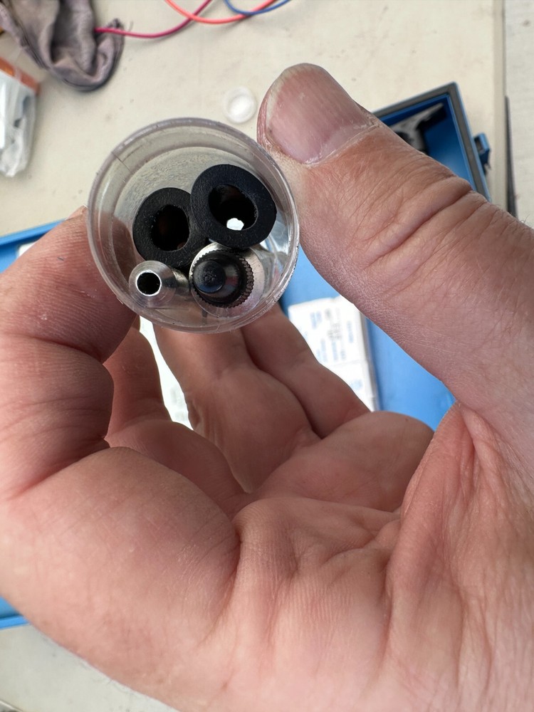 MSA 83500 Universal Testing Kit w/83499 Universal Sampling Pump