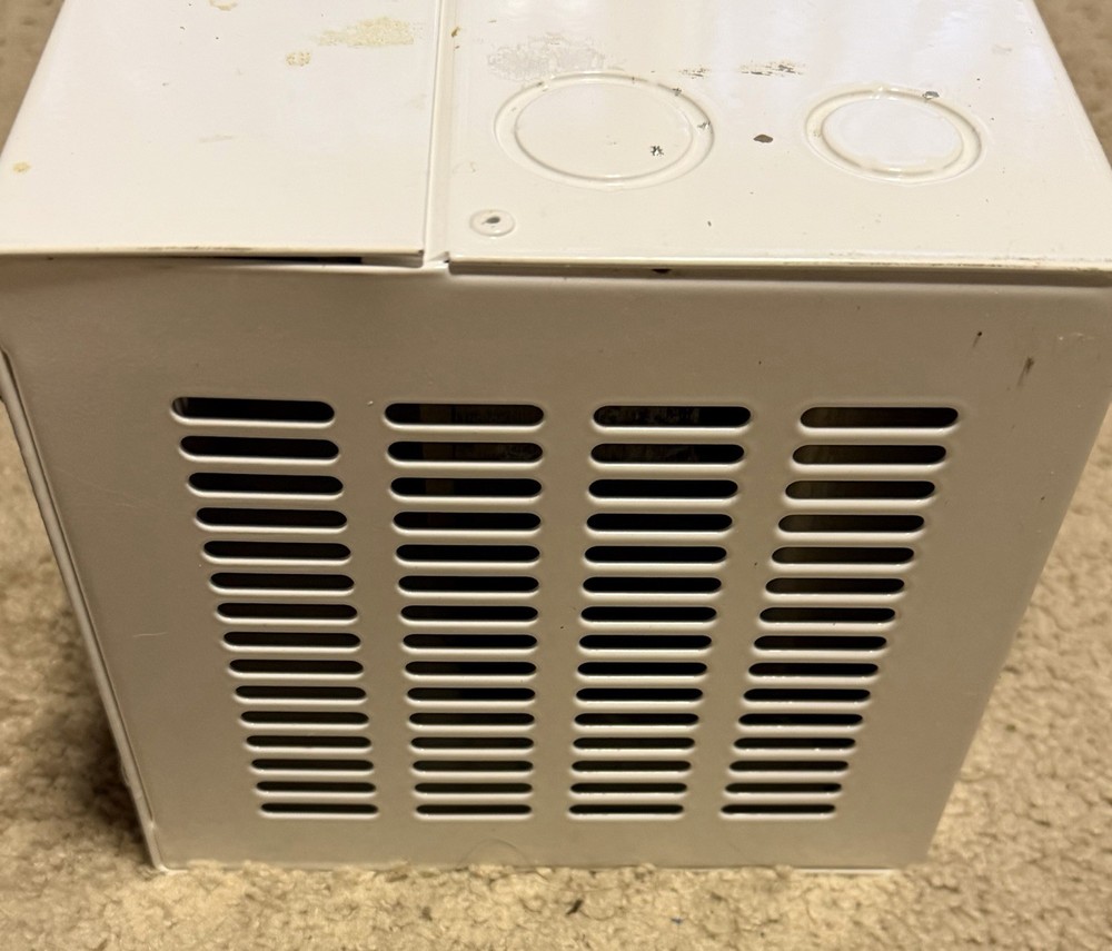 Trace T240 Autotransformer AC Disconnect/Conversion Module. Discontinued