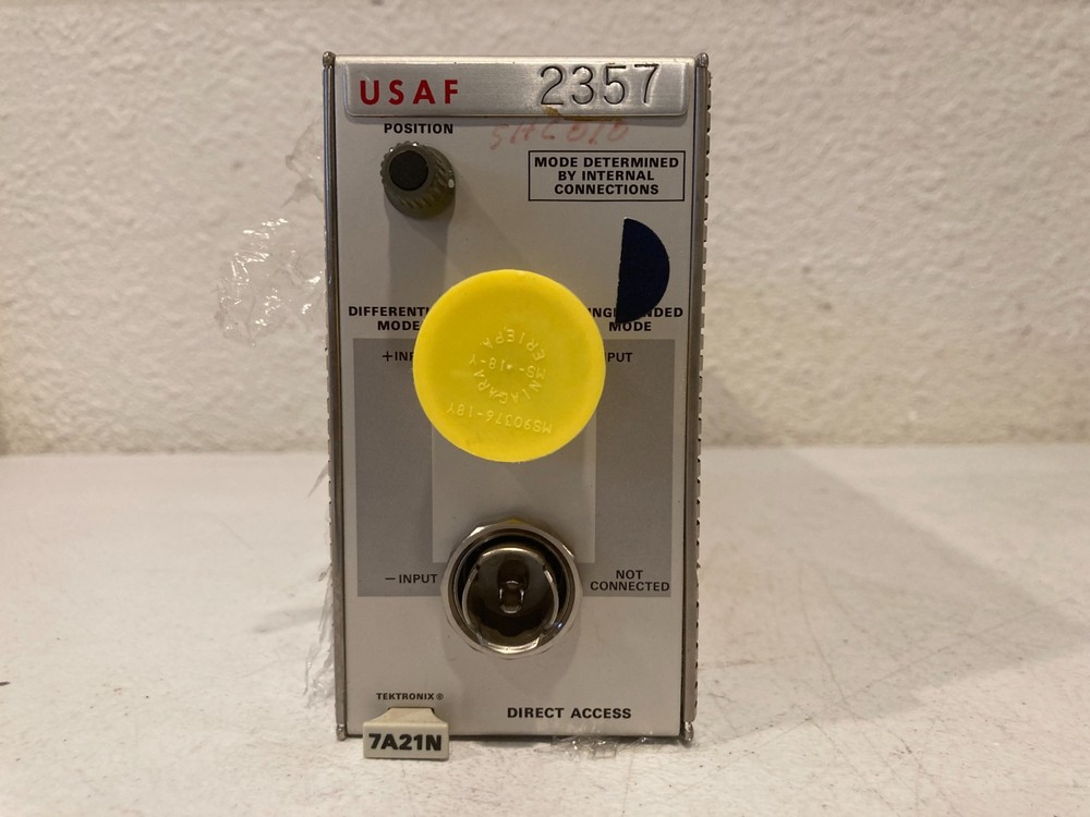 Lot 3 Tektronix 7B53A 7A21N 7D11 Plug-In Modules Time Base Diff Amp Delay