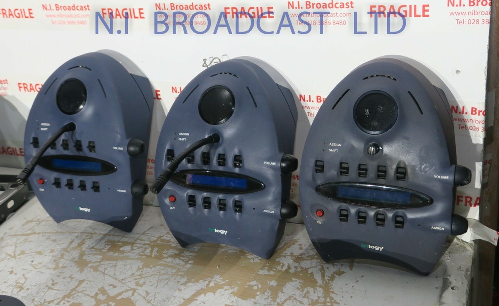 1x  Trilogy Mercury intercom talkback panel  fully working Model 700-41-00 