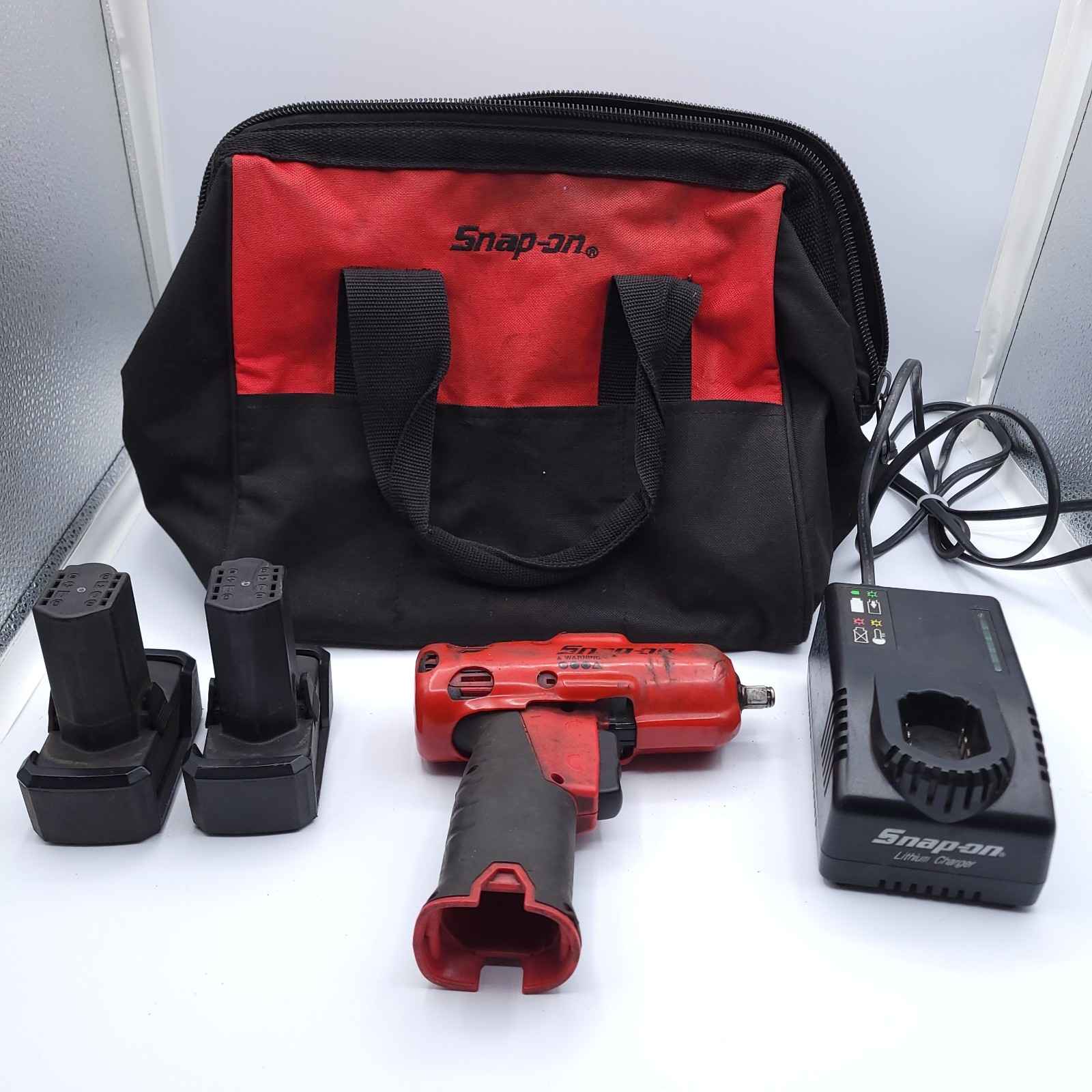 Snap-on Tools  3/8 Drive 14.4v Cordless Impact CT761A 2x Batteries & Charger