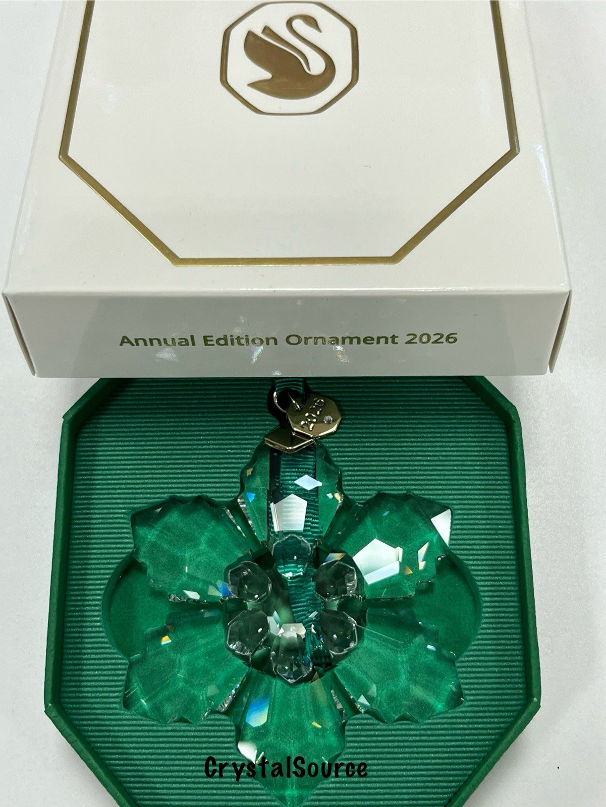 Swarovski Crystal 2026 ANNUAL EDITION LARGE CHRISTMAS ORNAMENT 5718051 AUTHENTIC