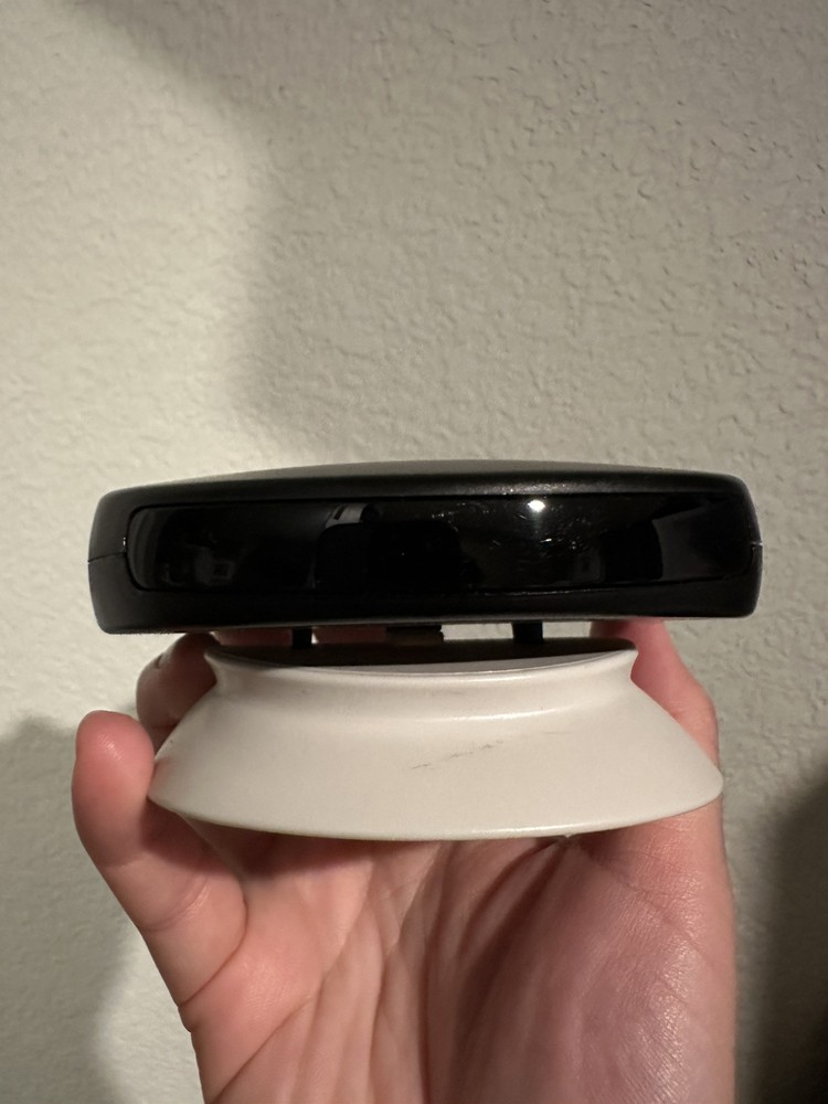 1997 NINTENDO 64 MULTIMEDIA WIRELESS HEADPHONE SYSTEM PLEASE READ