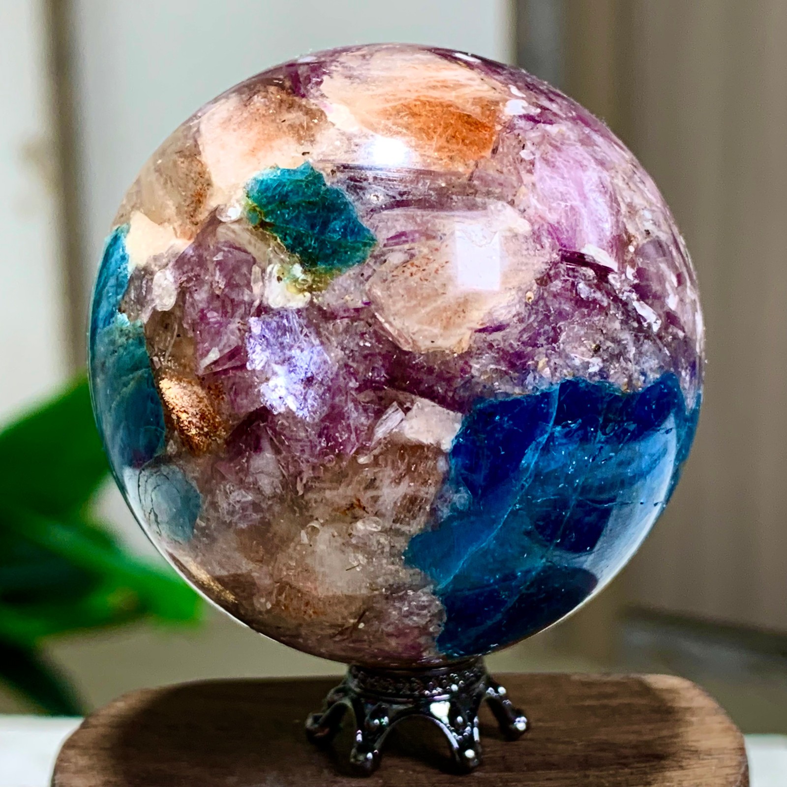 160G Natural Blue Aptite +Sun Stone purple lepidolite Sphere mineral sample