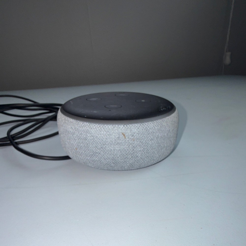 Amazon Echo Dot (3rd Gen) Smart Speaker Alexa Gray Wi-Fi Bluetooth