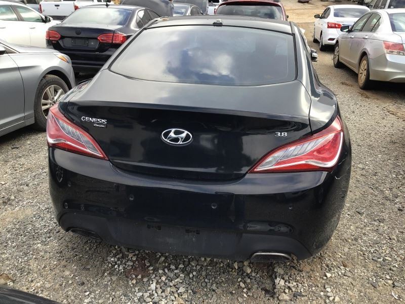 Engine ECM Electronic Control Module 3.8L Automatic Fits 13-16 GENESIS 2828551