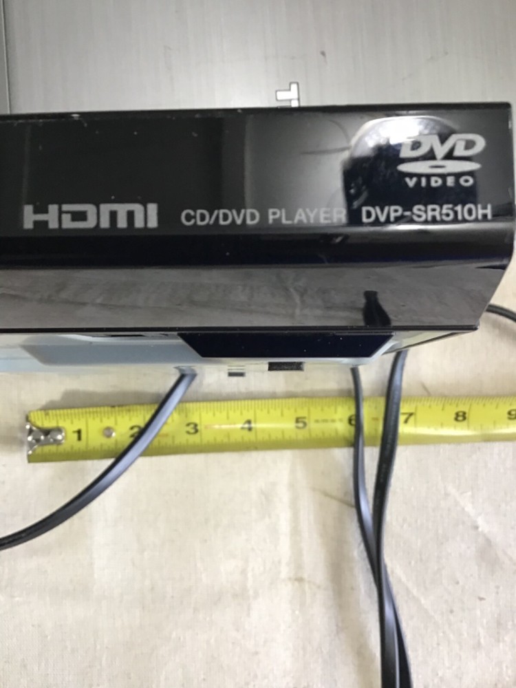 Sony DVPSR510H DVD Player w/remote