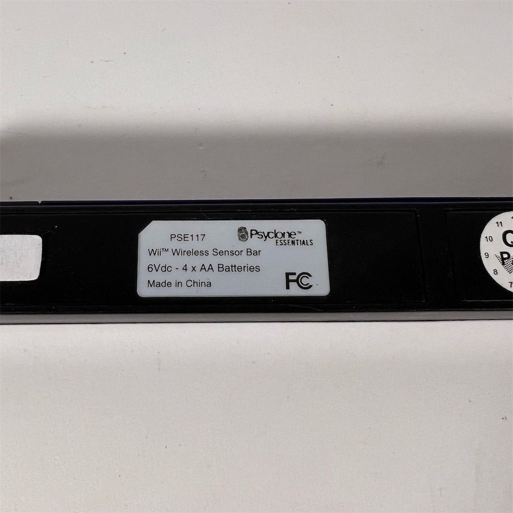 Psyclone Essentials Wireless Sensor Bar for Nintendo Wii Black